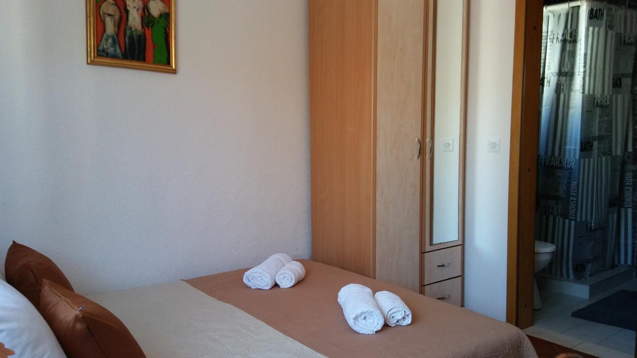 Guest House Villa Castio Petrovac na moru Exterior foto