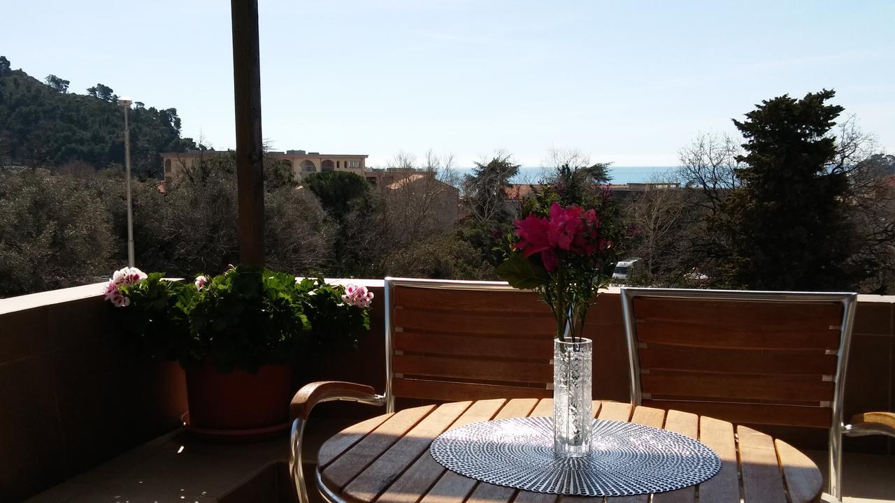 Guest House Villa Castio Petrovac na moru Exterior foto