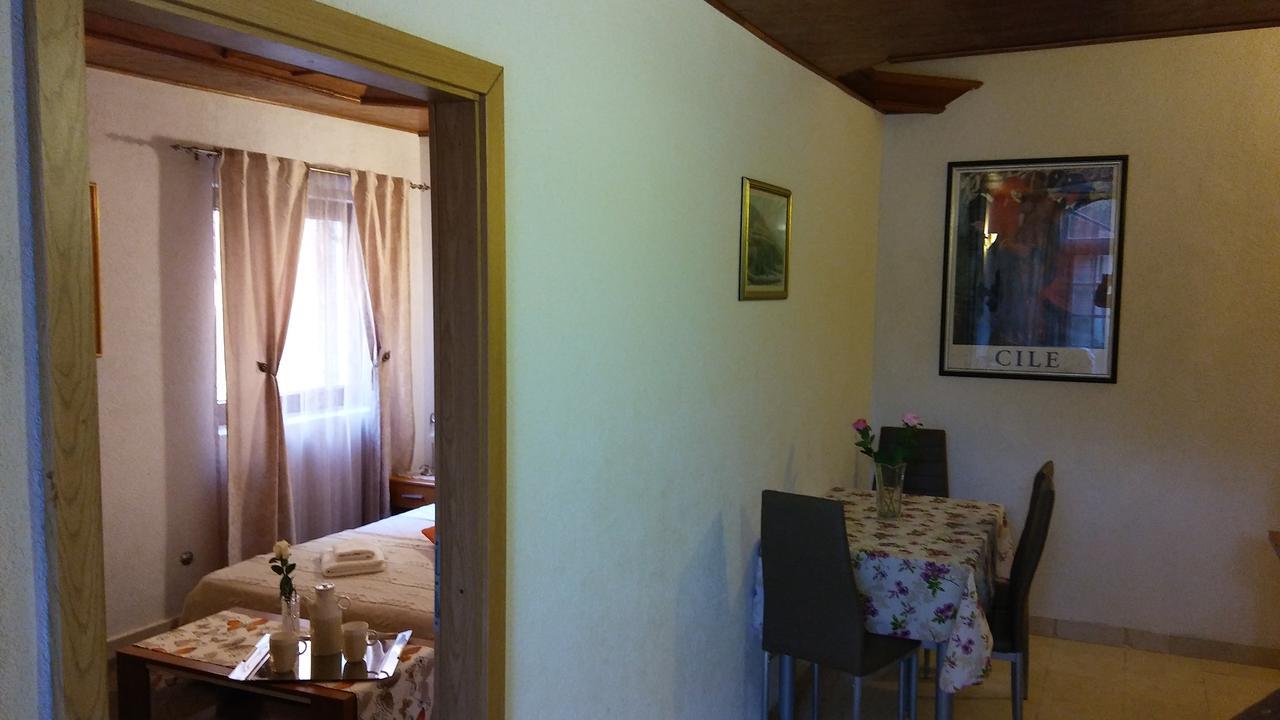 Guest House Villa Castio Petrovac na moru Exterior foto