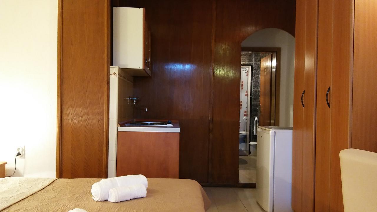 Guest House Villa Castio Petrovac na moru Exterior foto