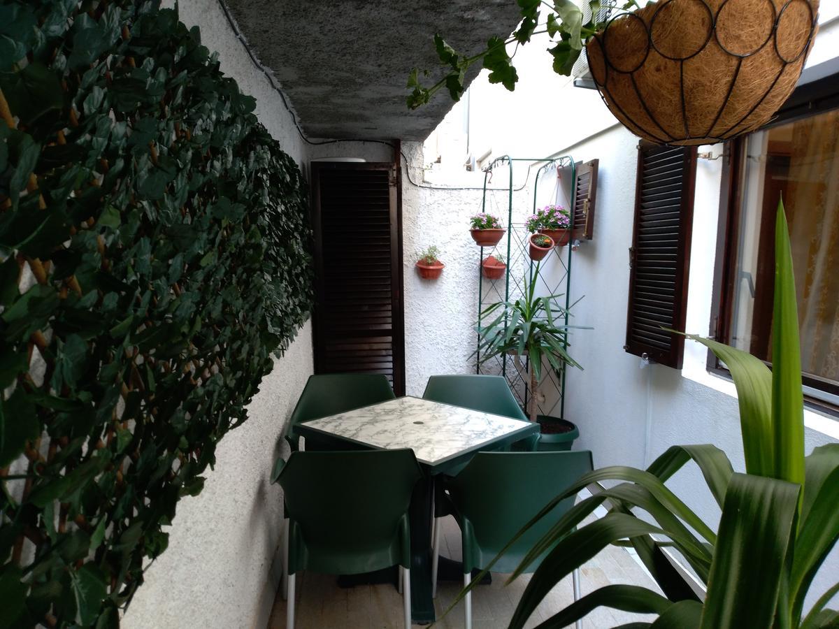 Guest House Villa Castio Petrovac na moru Exterior foto